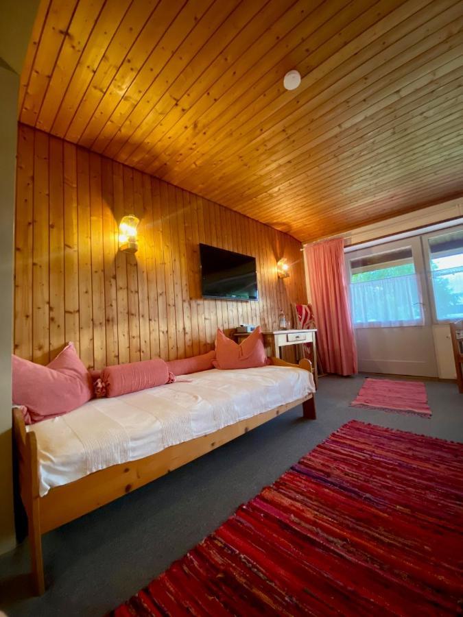 Lago Mio - Pension Am See - Bei Uns Verbringt Ihr Eine Wundervolle Zeit Direkt Am Wasser Worthsee Esterno foto